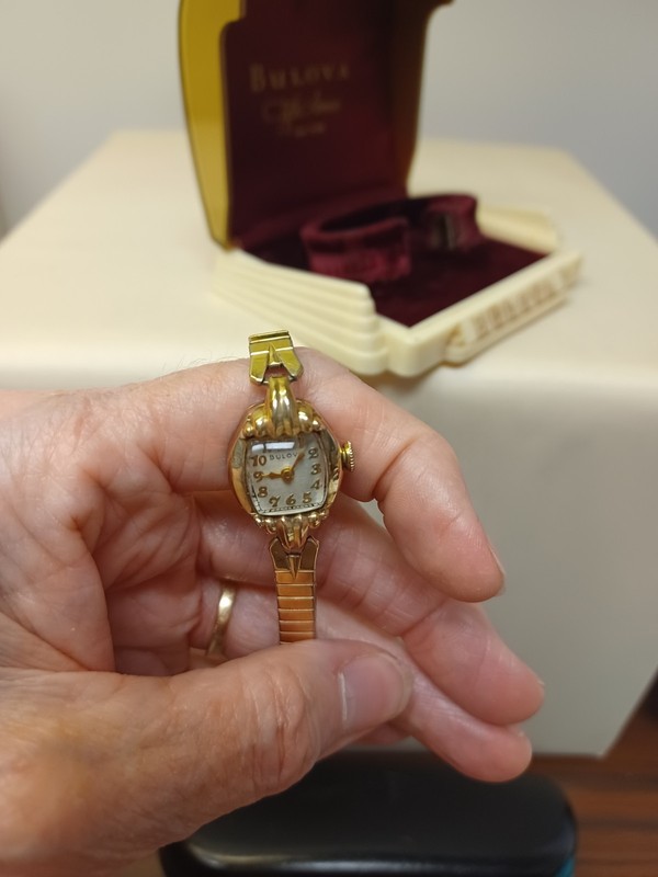Vtg Bulova Fifth Avenue Women’s Watch w/Gold Art Deco Case Box gallery