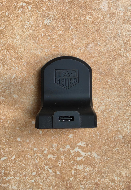 TAG Heuer EX2028 EB0257 Connected Watch Charger Stand Charging Puck Cable E4 42 gallery
