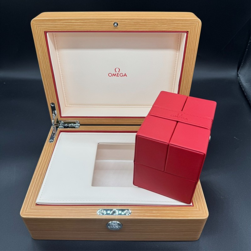 OMEGA Genuine Wooden Watch Box Empty Original Case Japan Unused Ships in 1 Day