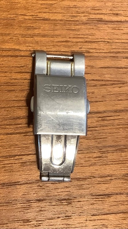 Seiko Folding Clasp Buckle Gold Tone & Stainless Steel for Model 6A32 00B0