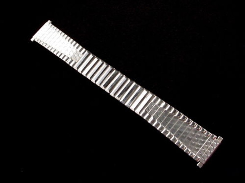 Vintage NOS Accutron Size Center X watch band 15-21mm gallery