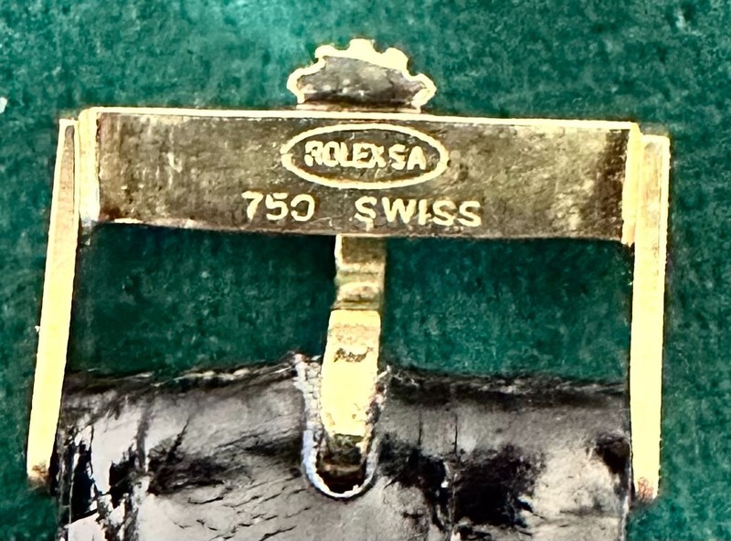 Used Vintage 18k GOLD 18mm Logo Buckle Marked: 750 ROLEXSA SWISS Circa: 1978 gallery