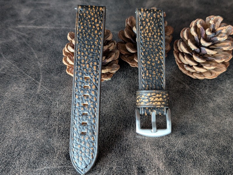 Handmade Watch Strap. Thick Soft Watch Band. 20 22 24 26mm leather watch strap.