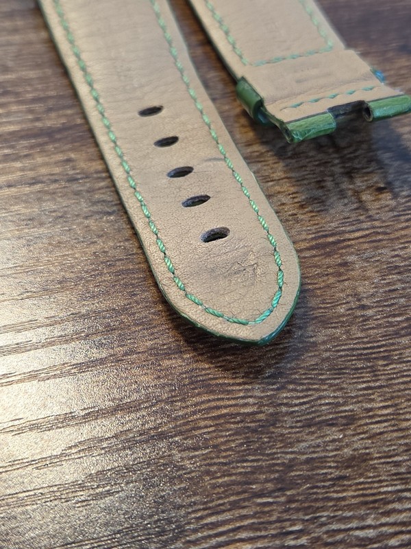 Panerai Watch XS 22mm OEM Green Alligator Strap for 20mm Deployment Buckle gallery