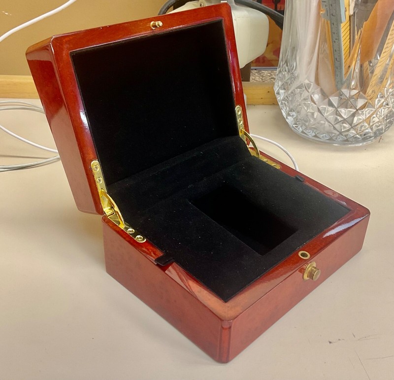 Cherry Burlwood vernier watch/jewelry presentation box