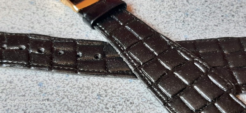 NOS HIRSCH 16mm OPEN END TAPRED BLACK ALLIGATOR PATTERN WATCH BAND w/BUCKLE gallery
