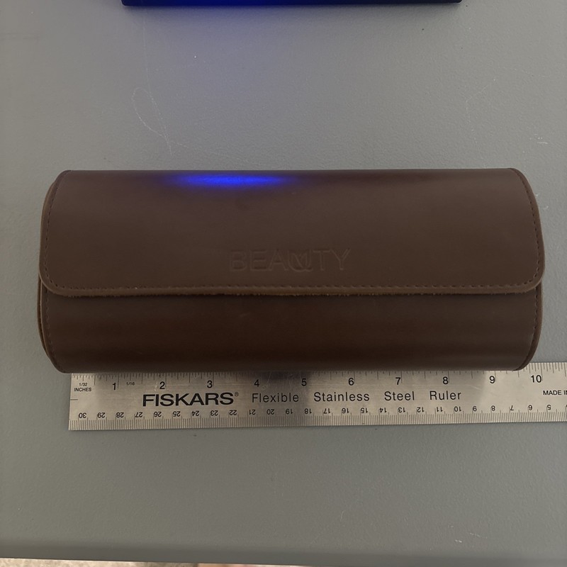 Beauty Travel Watch Carrier