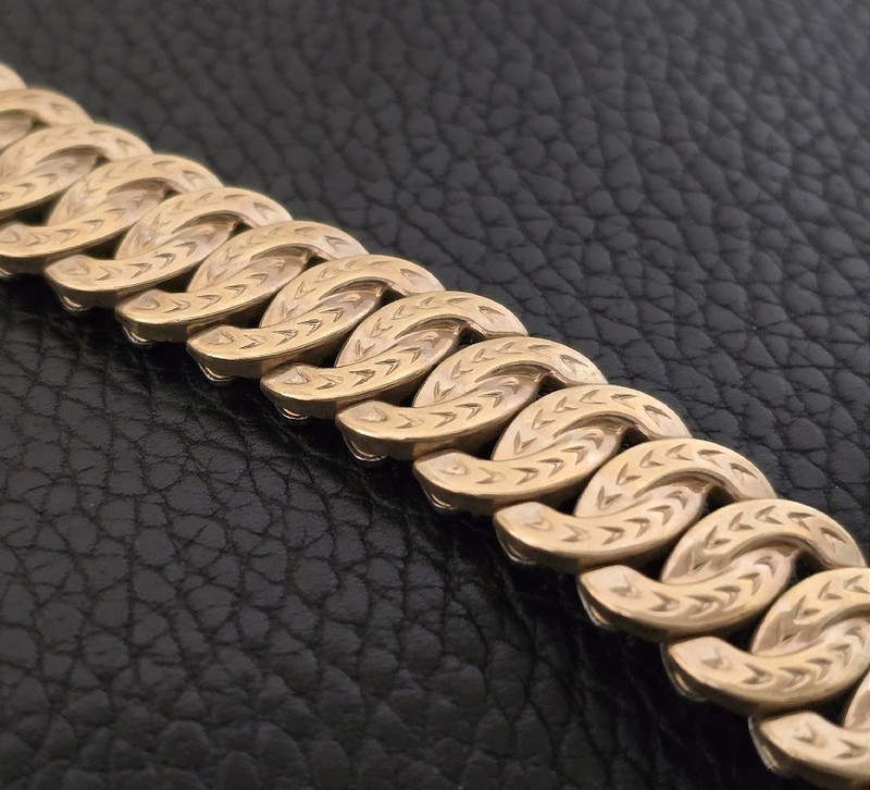 Stunning, Rare Men's '50s 16mm NOS J.B. Champion Yellow Gold-Filled Watch Band gallery
